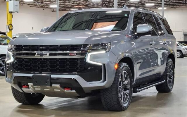 chevrolet tahoe Z71 AWD 2022