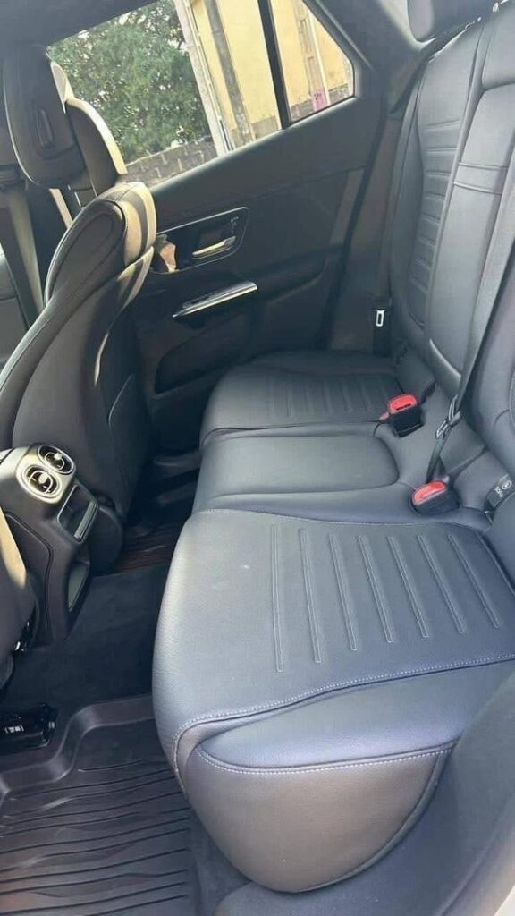 Mercedes GLC 300 2026 – photo 6